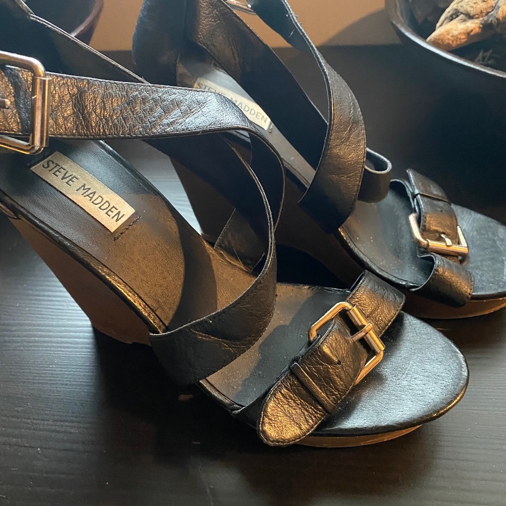 Steve Madden wedges